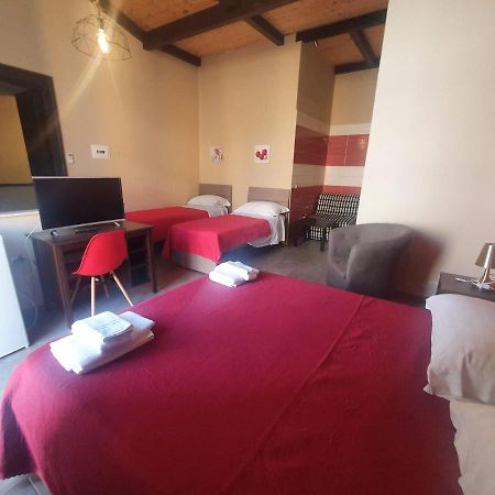 Emyjo Central B&B Napoli Bagian luar foto