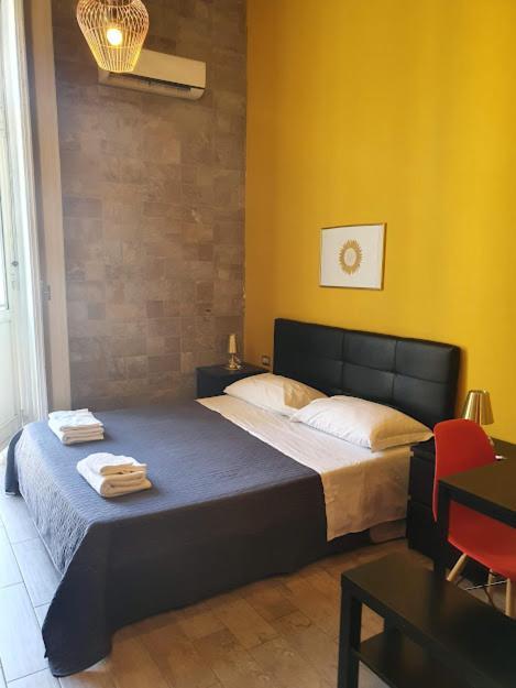 Emyjo Central B&B Napoli Bagian luar foto