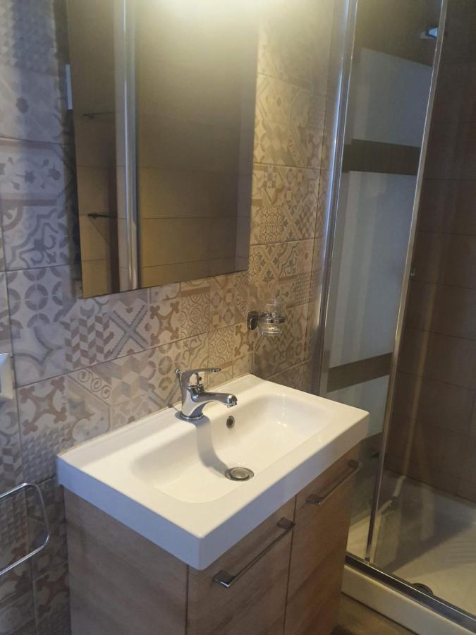 Emyjo Central B&B Napoli Bagian luar foto