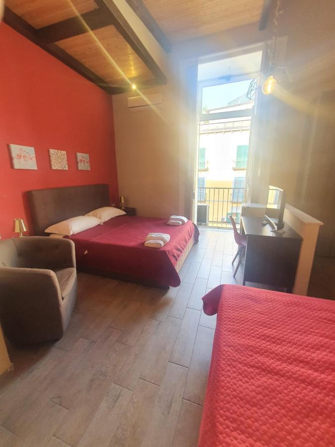 Emyjo Central B&B Napoli Bagian luar foto