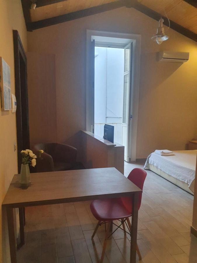 Emyjo Central B&B Napoli Bagian luar foto