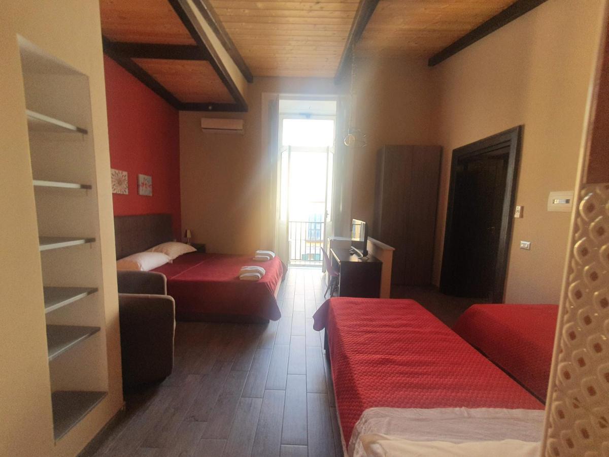 Emyjo Central B&B Napoli Bagian luar foto