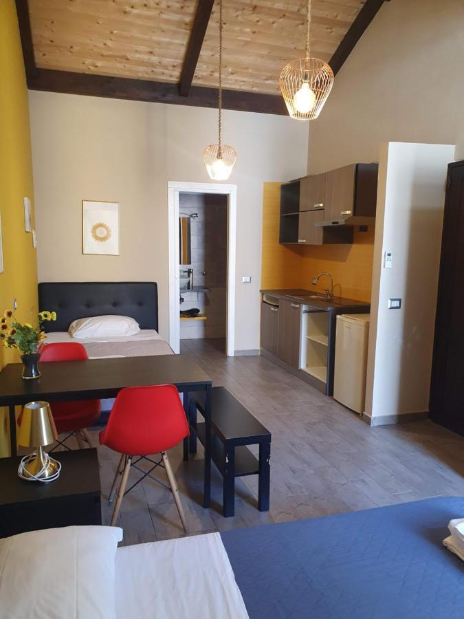 Emyjo Central B&B Napoli Bagian luar foto
