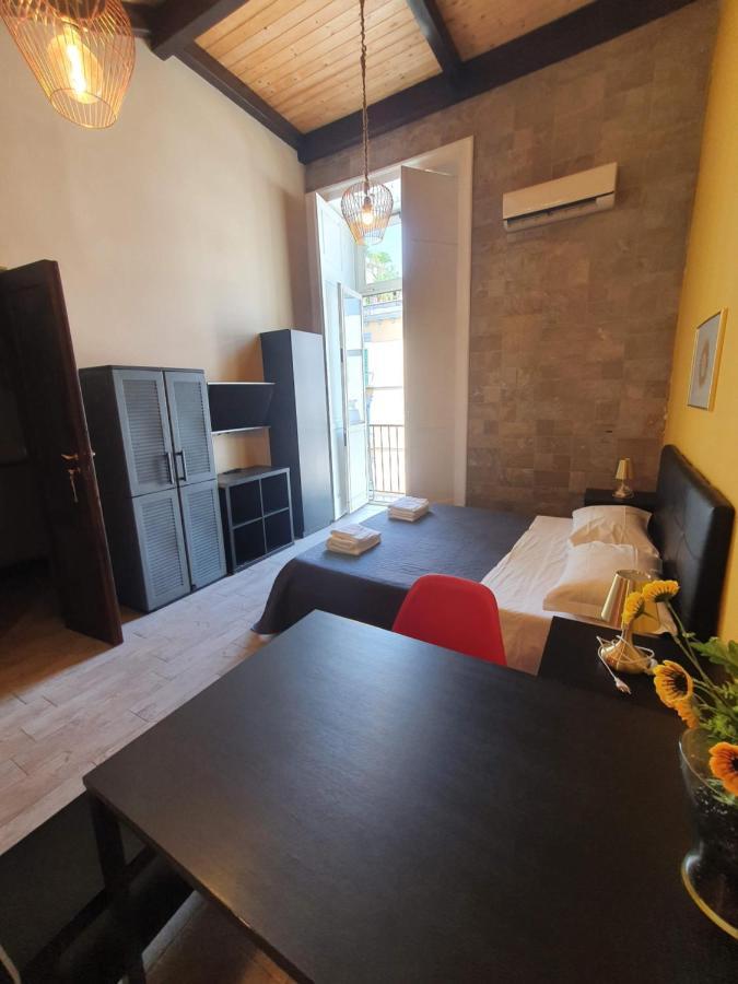 Emyjo Central B&B Napoli Bagian luar foto