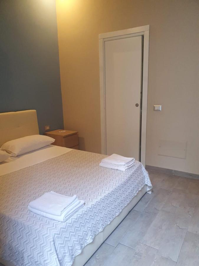 Emyjo Central B&B Napoli Bagian luar foto