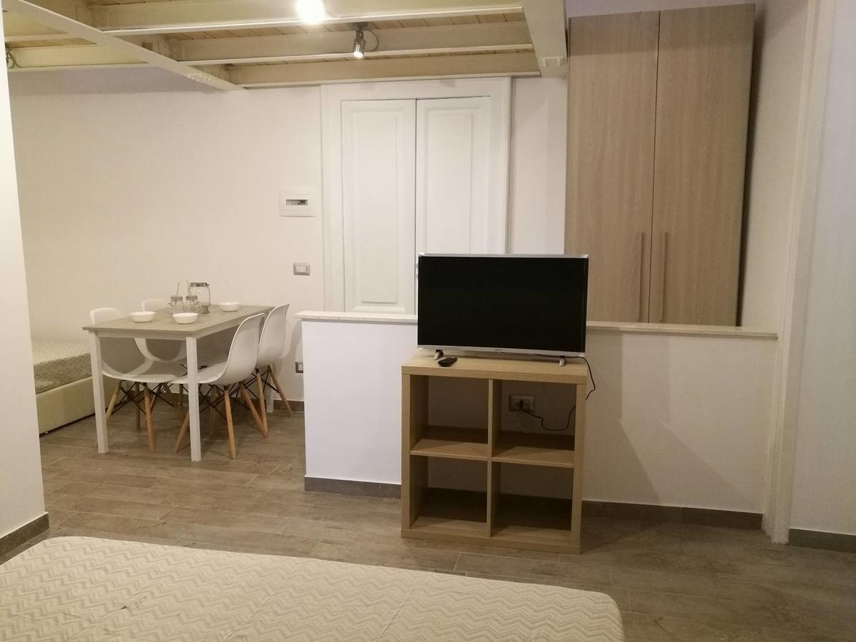 Emyjo Central B&B Napoli Bagian luar foto