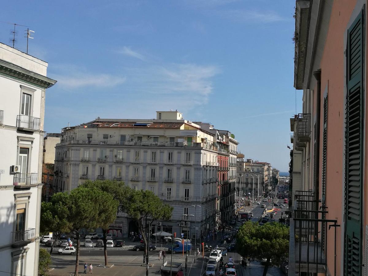 Emyjo Central B&B Napoli Bagian luar foto