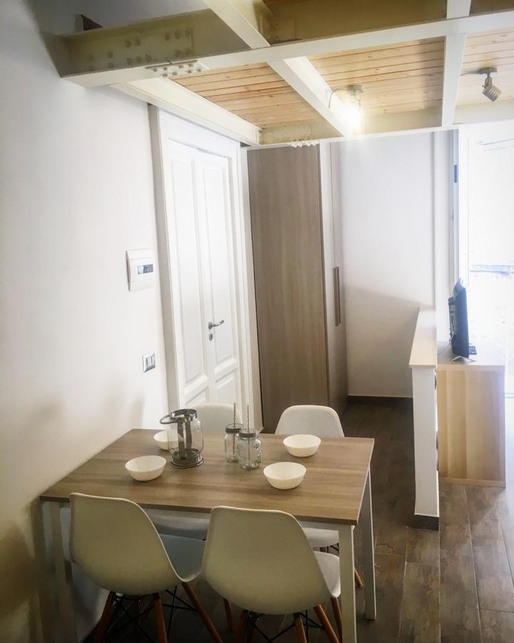 Emyjo Central B&B Napoli Bagian luar foto