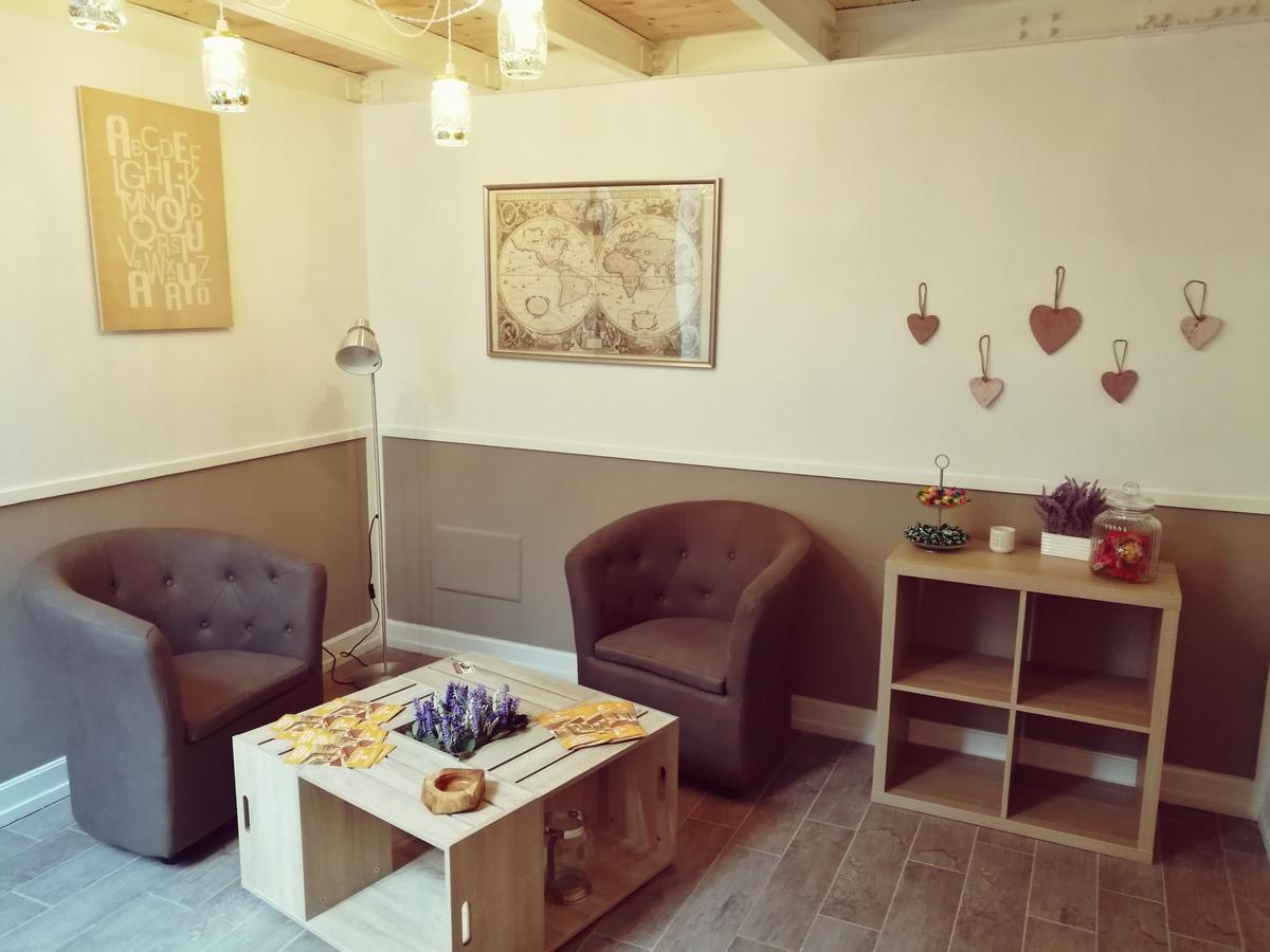 Emyjo Central B&B Napoli Bagian luar foto